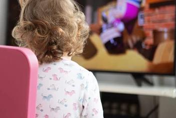 toddler-tv-screen.jpg